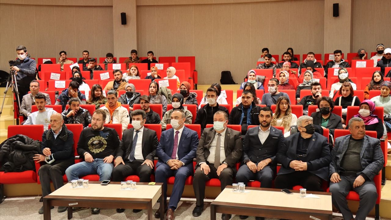 Kilis'te "Topraktan Sofraya Kilis Gastronomi Turizmi" paneli düzenlendi
