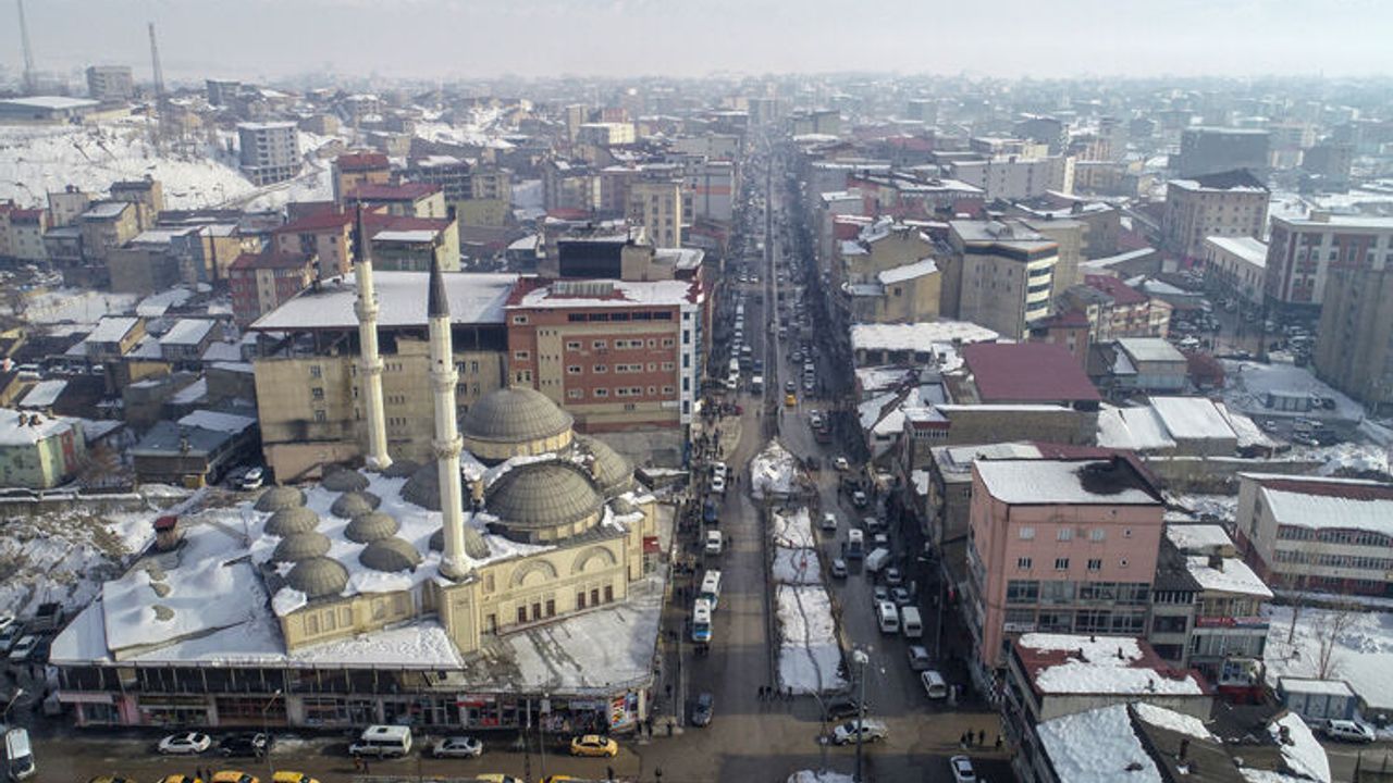 Yüksekova ilçesinde iki bölgenin "özel güvenlik bölgesi" ilan edildi