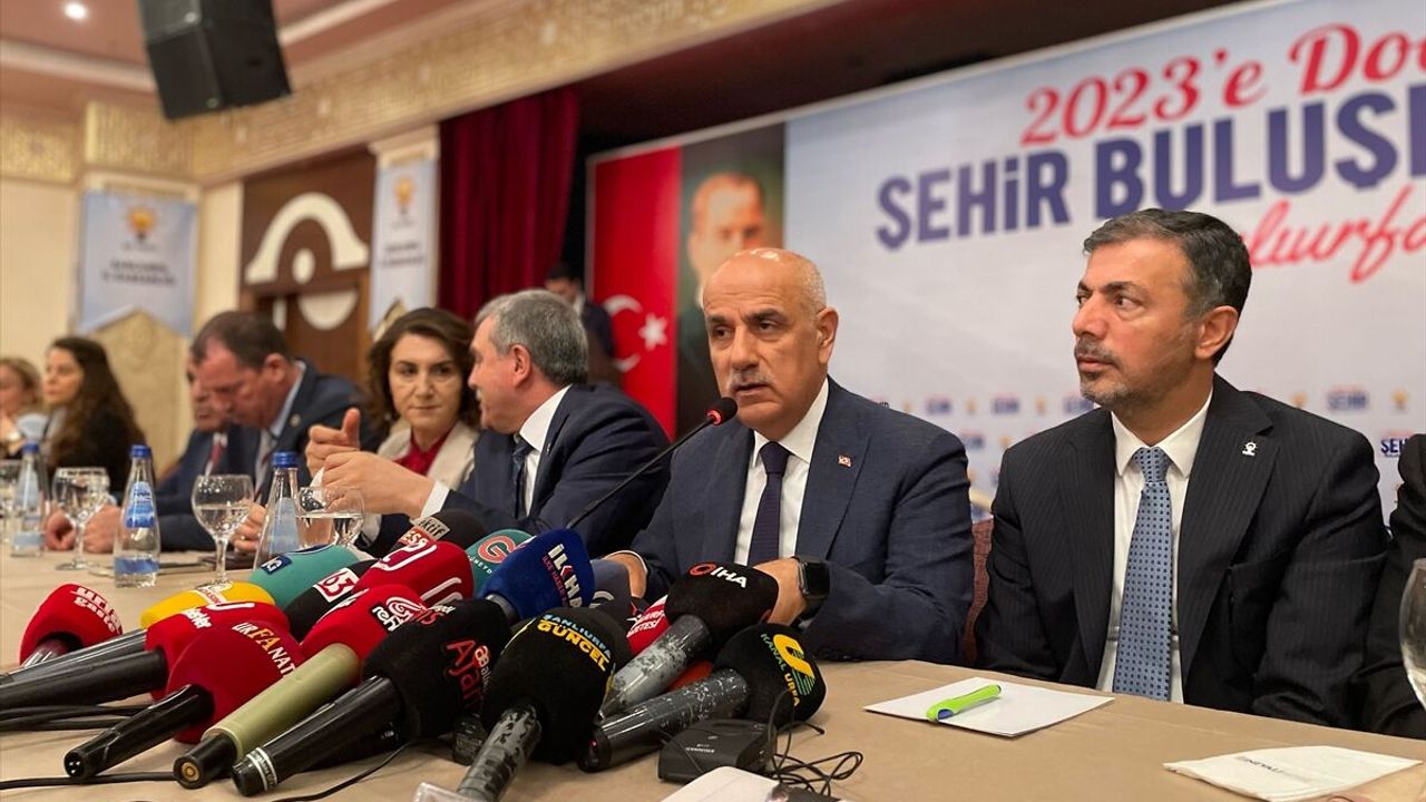 Bakan Kirişçi'den tahıl koridoru açıklaması