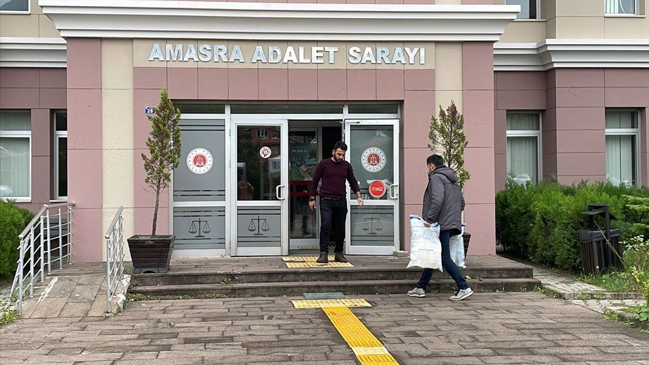 Bartın'daki maden faciasının delilleri 15 torba ile adliyeye getirildi