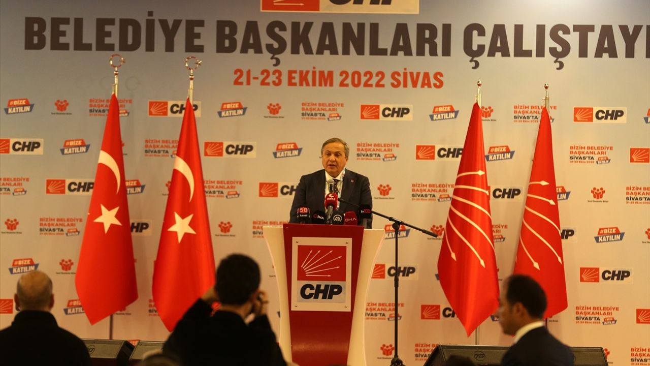 CHP'li Torun, Sivas'ta Belediye Başkanları Çalıştayı'nda konuştu: