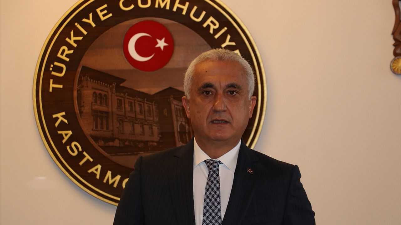Kastamonu Valisi Çakır'dan dere yatağına okul yapıldığı iddiasıyla ilgili açıklama: