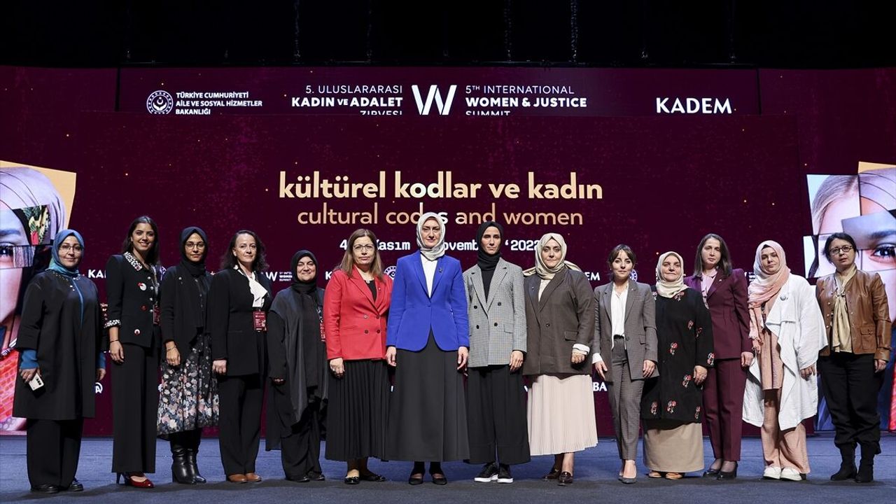 "5. Uluslararası Kadın ve Adalet Zirvesi" sonuç bildirgesi yayımlandı