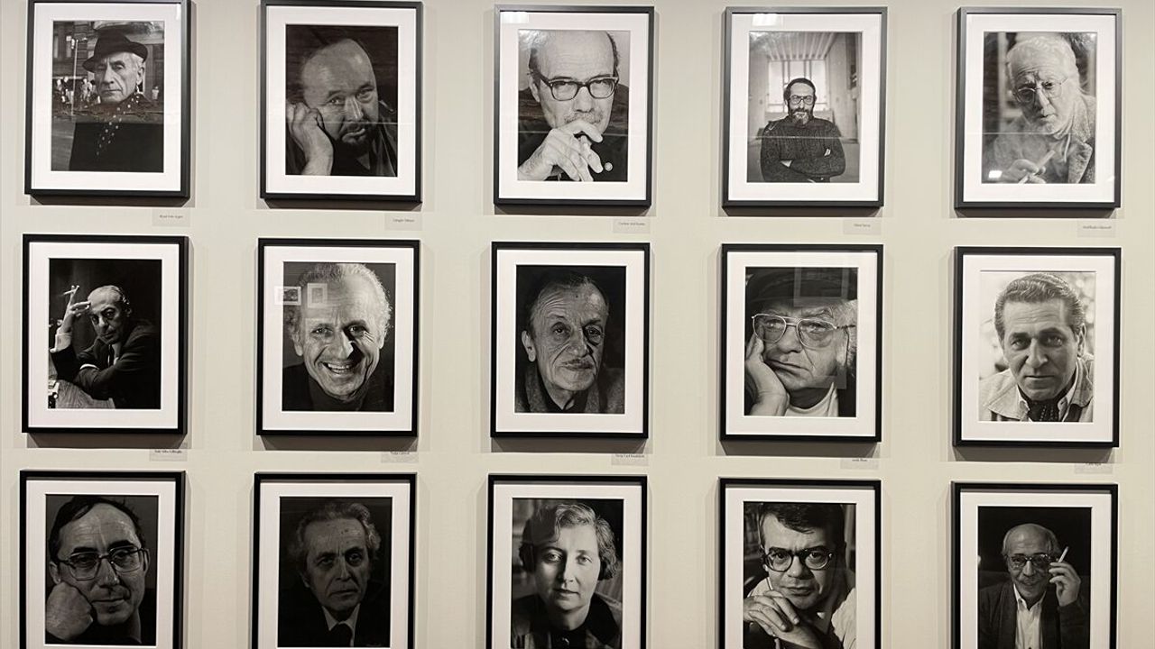 Ara Güler'in edebiyatçı portreleri sergilendi