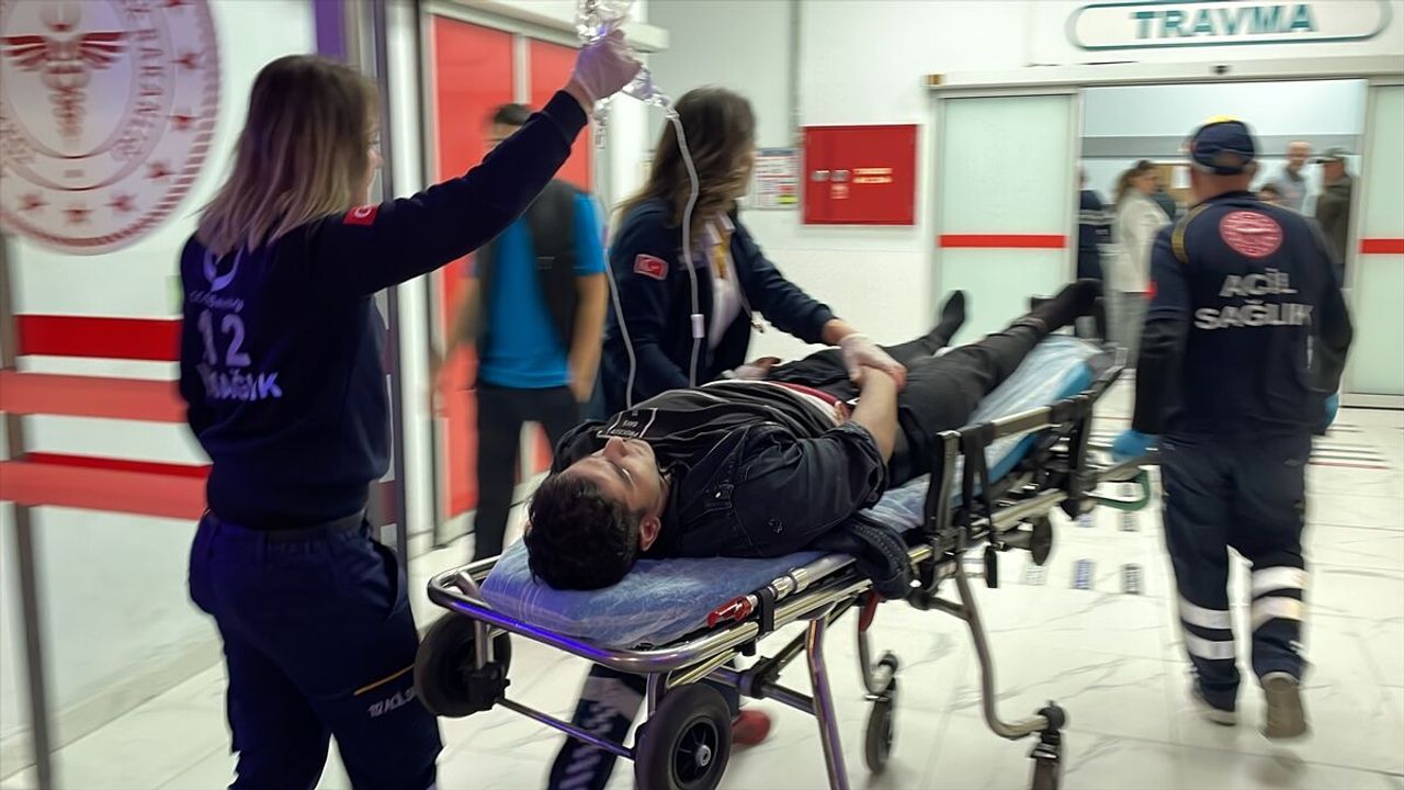 Samsun'da iki grup arasında bıçaklı kavga: 2 kişi yaralandı