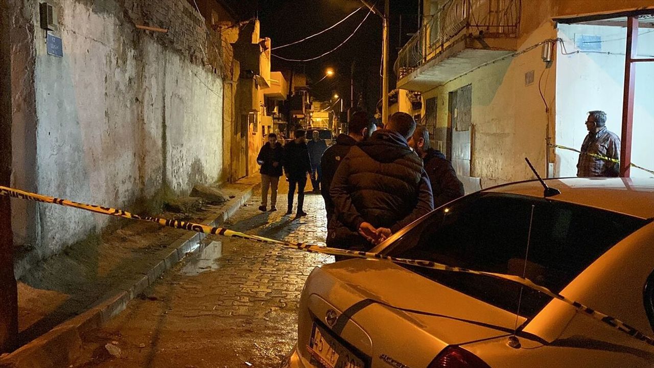 Manisa'da silahlı saldırıya uğrayan bir kişi öldü, bir kişi yaralandı