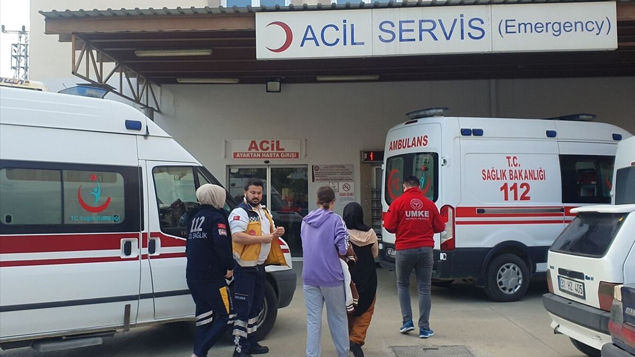 Gıda zehirlenmesi şüphesiyle hastaneye kaldırılan 23 öğrencinin taburcu edildiği belirtildi