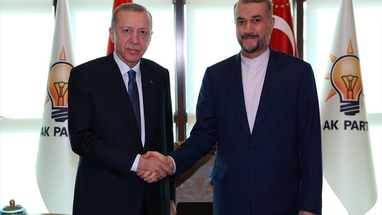 Cumhurbaşkanı Erdoğan İran Dışişleri Bakanı ile görüştü
