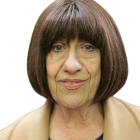 Ayşen Gruda Kimdir
