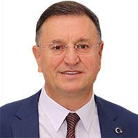 Lütfü Savaş Kimdir