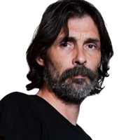 Erdal Beşilçioğlu kimdir?