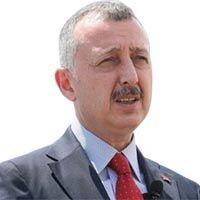 Tahir Büyükakın kimdir?
