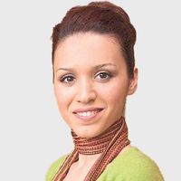 Şebnem Paker kimdir, aslen nereli ve kaç yaşında?