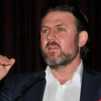 Yiğit Bulut kimdir?