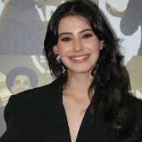 Helin Kandemir Kimdir?