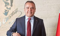 Muhittin Böcek Hastaneye Kaldırıldı