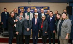 Cumhur İttifakı ABB Adayı Turgut Altınok Mamak'ta Muhtarlarla buluştu