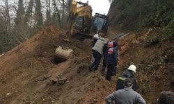 Trabzon'da işçiler göçük altında kaldı