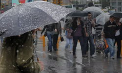 Türkiye genelinde hava durumu: Meteoroloji'den kuvvetli yağış uyarısı!
