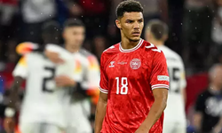 Galatasaray'da sağ beke yeni aday