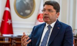 Adalet Bakanı Tunç'tan CHP Genel Başkanı Özel'e: ''Hiç kimse yargı mensuplarımızı hedef gösteremez''
