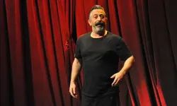 Cem Yılmaz sosyete ile aynı karede