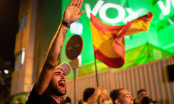 Faşist Vox Partisi'ne “yasadışı finansman” cezası