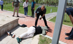 Parkta silah sesi: Genç kadın ağır yaralandı