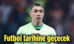 Muslera rekora hazırlanıyor