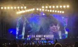 Gun's N' Roses konserinde Minguzzi anıldı