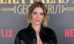 Hazal Kaya'yı kahreden haber! Oyuncu arkadaşının feci ölümüyle sarsıldı