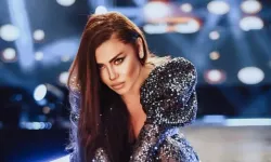 Dua istedi! Şarkıcı Lara eşiyle birlikte  İran'da mahsur kaldı