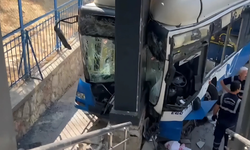 Ankara'da Belediye Otobüsü Kaza Yaptı: 18 Yaralı