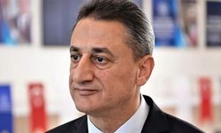 Eski Vali Karaömeroğlu Trafik Canavarına Kurban Oldu