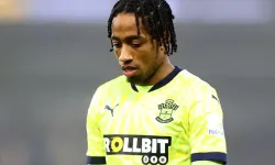 Kartal Fenerbahçe’ye Çalımı Attı! Walker-Peters Transferinde İmza An Meselesi