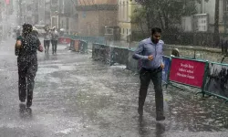 İstanbul'da Gök Gürültüsüyle Serinlik Geliyor! Çarşamba Günü Sağanak Alarmı