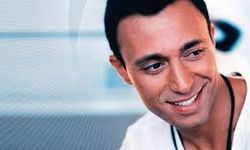 Mustafa Sandal'ın Bilinmeyen Hastalığını Ne?