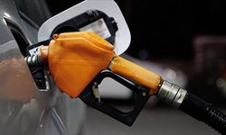 18 Ağustos 2025 Akaryakıt Fiyatları Sabit Kaldı! Benzin ve Motorin Ne Kadar Oldu?