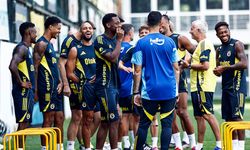 Fenerbahçe’nin Yeni Yol Arkadaşı Belli Oldu: Şortlara Dijital İmza!