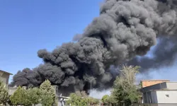 Gaziantep’te Korkutan Yangın! Geri Dönüşüm Fabrikası Alevlere Teslim