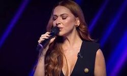 Şarkıcı Hadise Yorgunum Diyerek Hüngür Hüngür Ağladı!