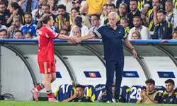 Kadıköy’de Sürpriz Temas! Kerem Aktürkoğlu ile Mourinho El Sıkıştı