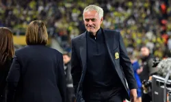 Seri Bozulmadı! Rövanşların Efendisi Mourinho, Feyenoord’u Yine Eledi