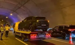 Sultangazi Cebeci Tüneli'nde 9 Araçlı Zincirleme Kaza
