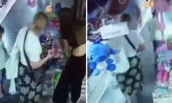 700 Liralık Oyuncak Çaldı, 10 Liralık Alışveriş Yaptı! O Anlar Kameralara Yansıdı