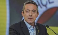 Ali Koç Sahnede Yere Düştü