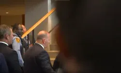 Trump BM’de Zor Anlar Yaşadı! Prompter Gitti, Merdiven Durdu