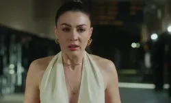 Sokakta Tanıştı, Aşktan Vazgeçti! Burcu Özberk'e Yapılan Yorum Sosyal Medyayı Karıştırdı