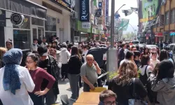 Deprem paniği! Kandilli 5.3 dedi, Valilikten ilk açıklama geldi