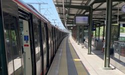 Bakırköy Metro İstasyonunda Raylara Atlayan Yolcu İntihar Etti